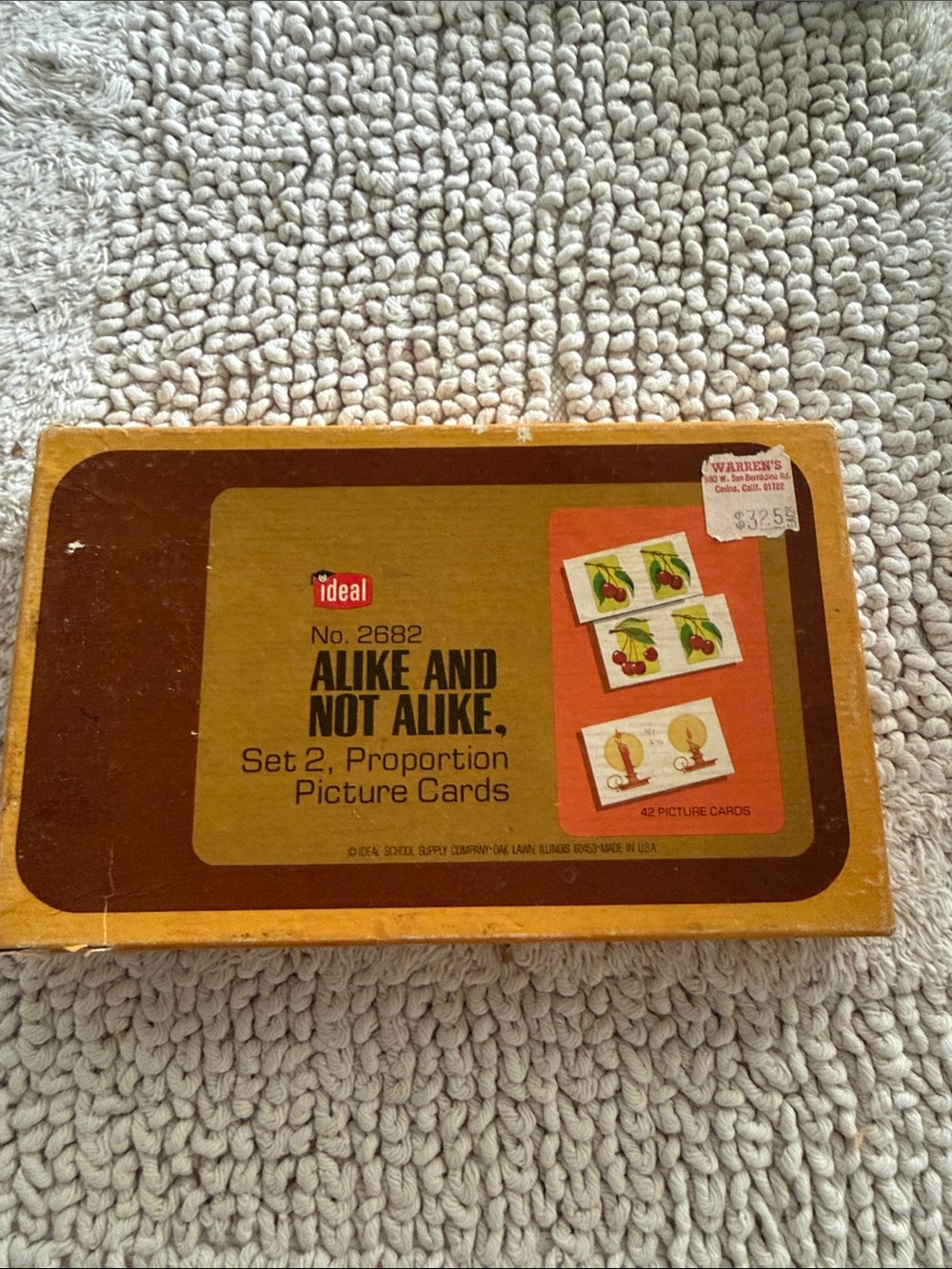 1976 Ideal Alike and Not Alike Set 2 Picture Cards Vintage Complete Box